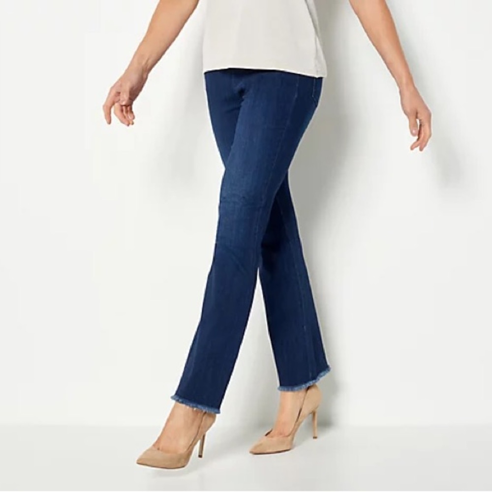 Belle by Kim Gravel Pet Primabelle Frayed Edge Boot Cut Jean